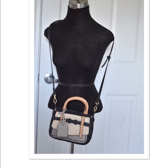 REED cross body bag - Picture 2 of 8